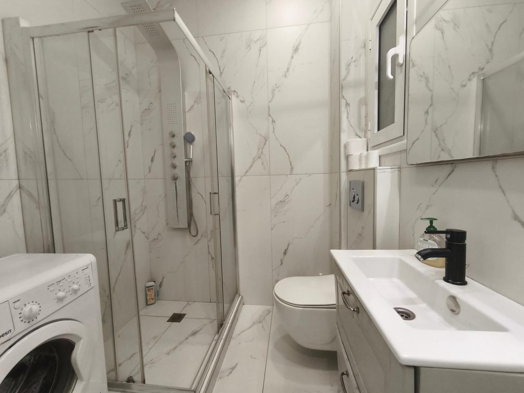 Patision Avenue, Apartment With Two Bedrooms Atenas Habitación foto